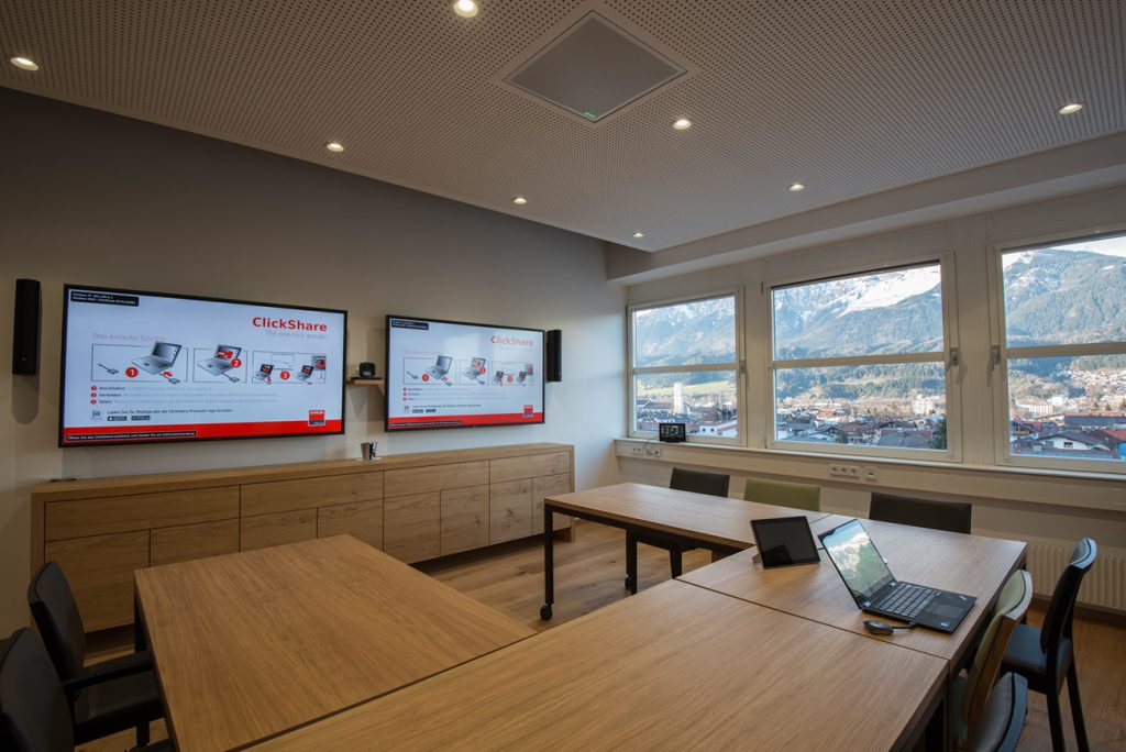 Swarovski_Optik_NEC_Polycom_Shure_JBL_Extron_ClickShare_Logitech_3_AVsolutions