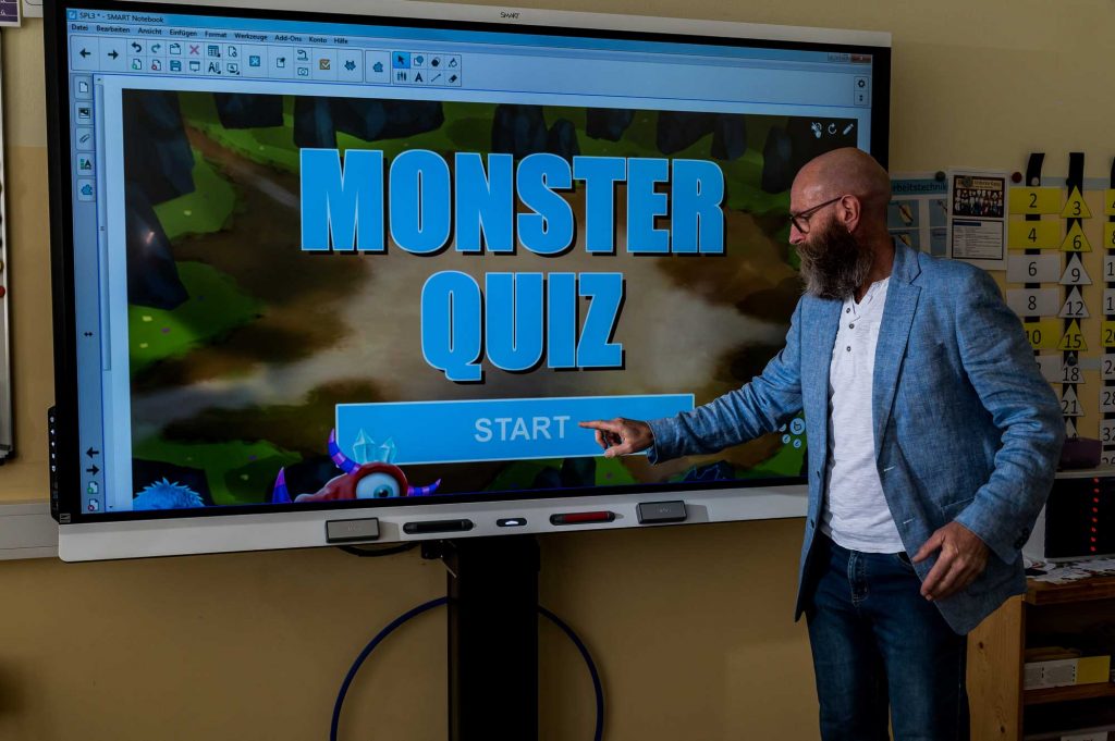 Medientechnik_SMART-Boards_Bildungseinrichtungen_VS-Pfaffenhofen_4_AVsolutions SMART Boards I Schule I Digitaler Unterricht I AVsolutions