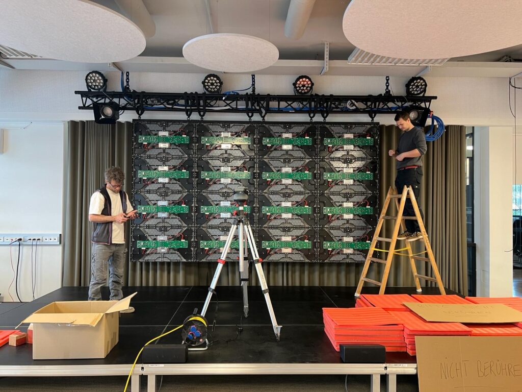 a855ee49-29a2-43e5-8e42-e892f9abd68f 2 Illwerke vkw | Eventtechnik | Medientechnik | Beschallung | Induktionsschleife | Veranstaltungstechnik | AVsolutions